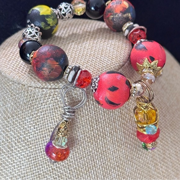 Handmade Charm Bracelet with Hand-Painted Beads & Wire-Wrapped Accents 6-7 3410 - Picture 2 of 7